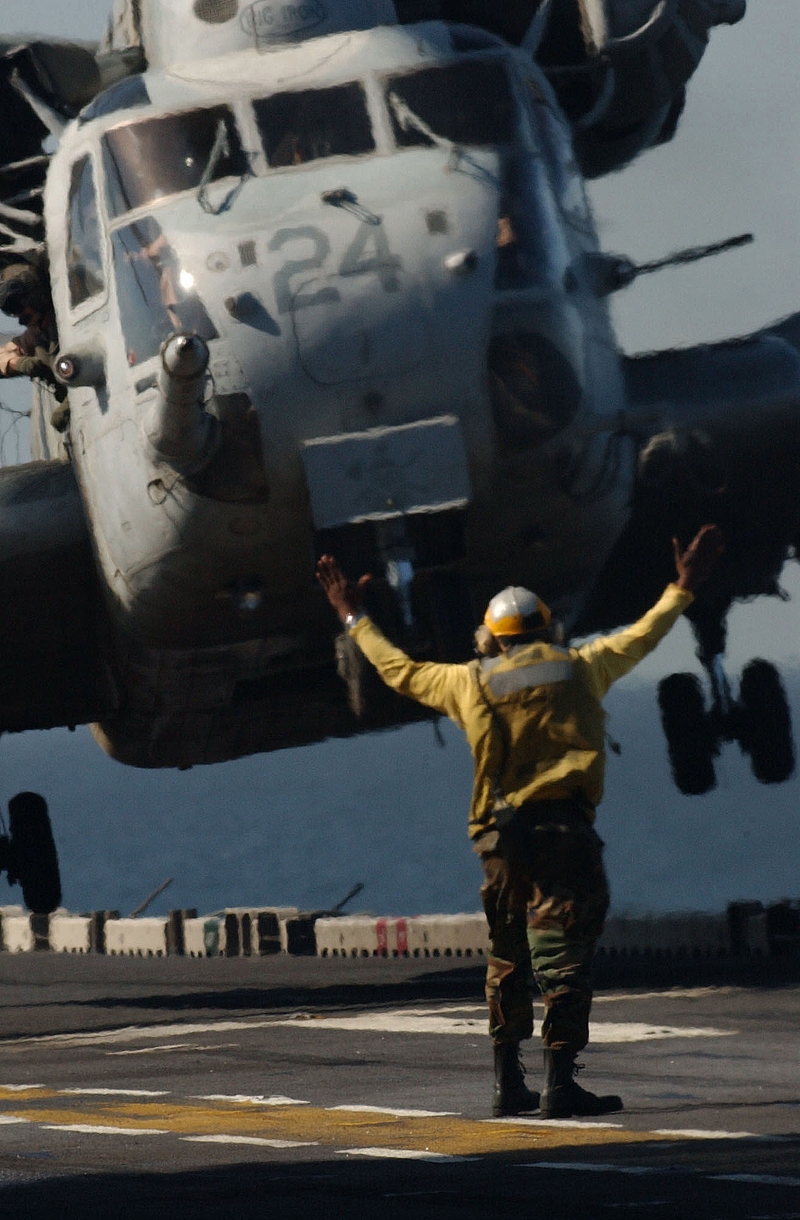 Ch-53E coming hot...
